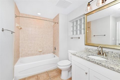 Apartamento en alquiler en Kissimmee, Florida, 1 dormitorio, 46.92 m2 № 2103411 - foto 10