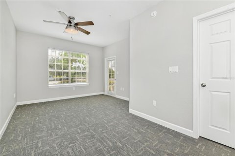 Apartamento en alquiler en Kissimmee, Florida, 1 dormitorio, 46.92 m2 № 2103411 - foto 4