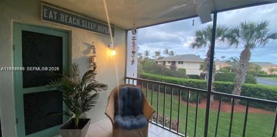 Condo in St. Lucie, Florida, 2 bedrooms  № 2008291