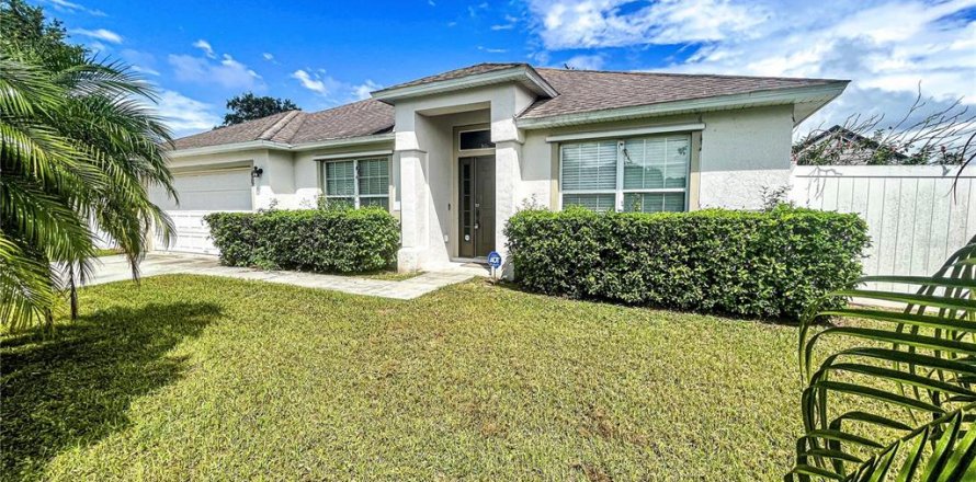 Casa en Poinciana, Florida 3 dormitorios, 165.83 m2 № 1807305