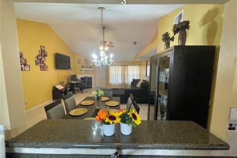 Villa ou maison à vendre à Orlando, Floride: 3 chambres, 138.98 m2 № 2139719 - photo 5