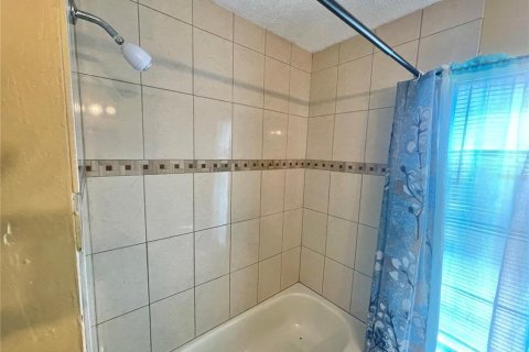 Villa ou maison à vendre à Orlando, Floride: 3 chambres, 138.98 m2 № 2139719 - photo 17