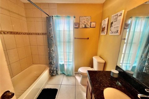 Villa ou maison à vendre à Orlando, Floride: 3 chambres, 138.98 m2 № 2139719 - photo 4