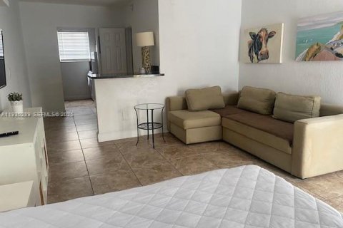 Copropriété à louer à Miami Beach, Floride: 41.06 m2 № 1989106 - photo 9