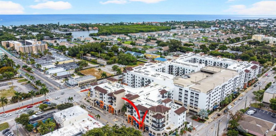 Immobilier commercial à Boynton Beach, Floride № 2240204