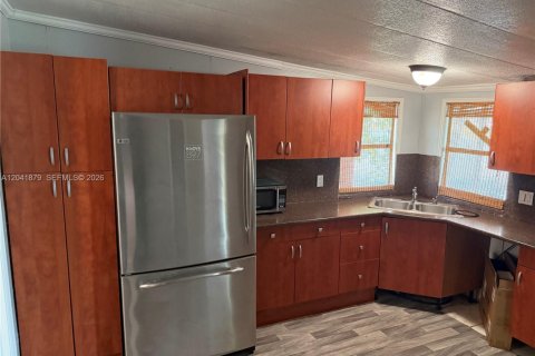 Appartement à louer à Opa-locka, Floride: 2 chambres № 2267979 - photo 8