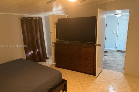 Appartement à louer à Opa-locka, Floride: 2 chambres № 2267979 - photo 20