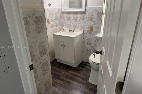 Appartement à louer à Opa-locka, Floride: 2 chambres № 2267979 - photo 26