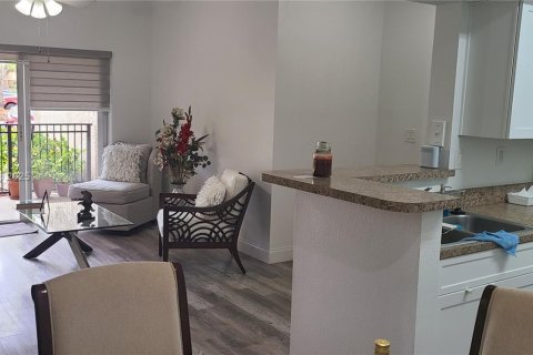 Снять в аренду кондоминиум в Пемброк-Пайнс, Флорида 1 спальня, 64.1м2, № 1967951 - фото 8