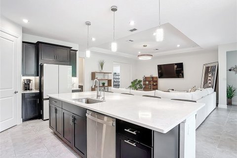 Купить виллу или дом в Пайнсиана, Флорида 8 комнат, 219.53м2, № 2108376 - фото 16