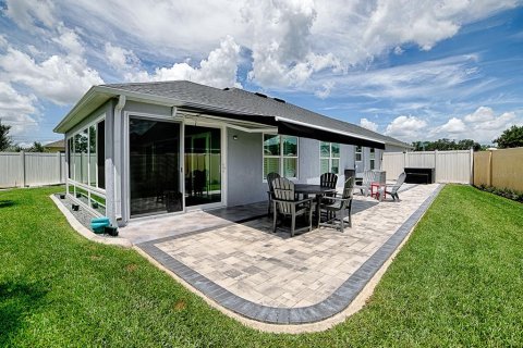 House in The Villages, Florida 3 bedrooms, 168.15 sq.m. № 2147501 - photo 2