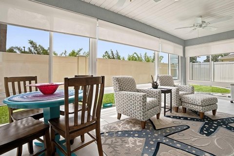 House in The Villages, Florida 3 bedrooms, 168.15 sq.m. № 2147501 - photo 16