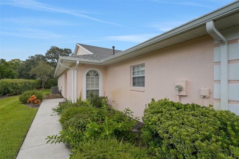 Casa en venta en Winter Haven, Florida, 3 dormitorios, 156.26 m2 № 1880883 - foto 4