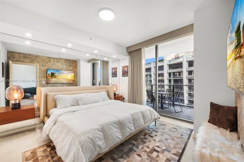 Condo in Miami, Florida, 1 bedroom № 1935508 - photo 9