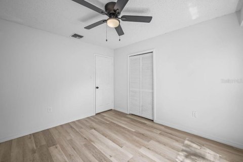 Touwnhouse à vendre à Casselberry, Floride: 3 chambres, 142.33 m2 № 2391152 - photo 19