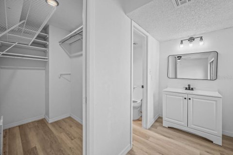 Touwnhouse à vendre à Casselberry, Floride: 3 chambres, 142.33 m2 № 2391152 - photo 12