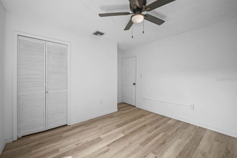 Touwnhouse à vendre à Casselberry, Floride: 3 chambres, 142.33 m2 № 2391152 - photo 16