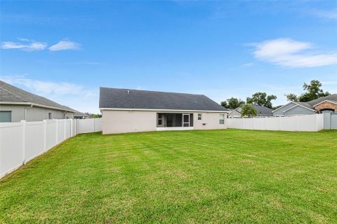 House in Lakeland, Florida 4 bedrooms, 174.28 sq.m. № 1909757 - photo 6