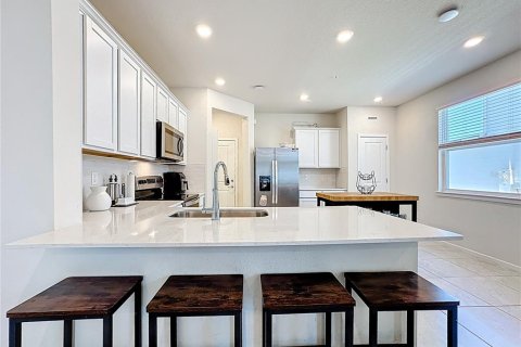 Touwnhouse à vendre à Winter Park, Floride: 3 chambres, 165.55 m2 № 2099391 - photo 11