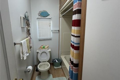 House in Daytona Beach, Florida 3 bedrooms, 89.19 sq.m. № 2197219 - photo 13
