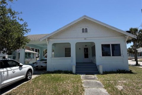 House in Daytona Beach, Florida 3 bedrooms, 89.19 sq.m. № 2197219 - photo 2