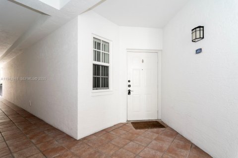 Condominio en venta en Aventura, Florida, 3 dormitorios, 122.63 m2 № 2088754 - foto 3