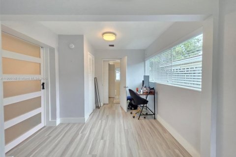 Villa ou maison à louer à Oakland Park, Floride: 3 chambres, 91.23 m2 № 1956702 - photo 8