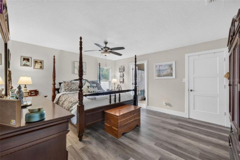 House in Oak Hill, Florida 3 bedrooms, 128.39 sq.m. № 2428702 - photo 19