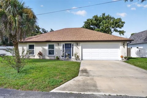 House in Oak Hill, Florida 3 bedrooms, 128.39 sq.m. № 2428702 - photo 3