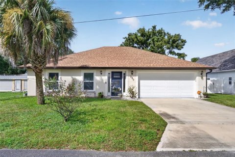 House in Oak Hill, Florida 3 bedrooms, 128.39 sq.m. № 2428702