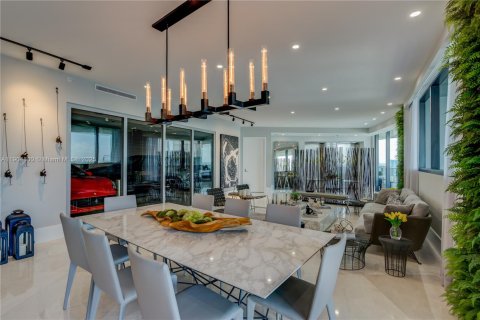 Condo in Sunny Isles Beach, Florida, 3 bedrooms № 2081912 - photo 5