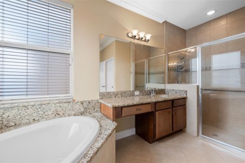Casa en venta en Kissimmee, Florida, 4 dormitorios, 209.12 m2 № 1904959 - foto 22