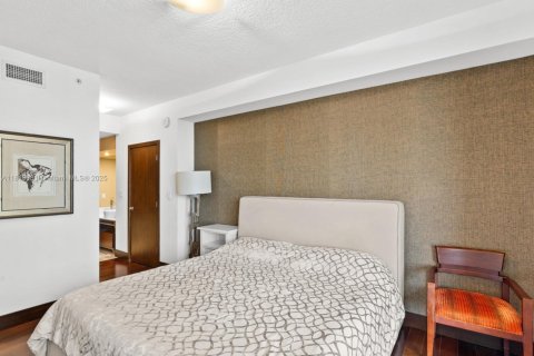 Copropriété à vendre à Sunny Isles Beach, Floride: 1 chambre, 82.03 m2 № 1766453 - photo 16