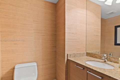 Copropriété à vendre à Sunny Isles Beach, Floride: 1 chambre, 82.03 m2 № 1766453 - photo 12