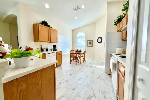 Casa en venta en Spring Hill, Florida, 2 dormitorios, 118.91 m2 № 2222226 - foto 7