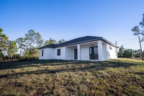 House in Lehigh Acres, Florida 3 bedrooms, 148.92 sq.m. № 1792517 - photo 16