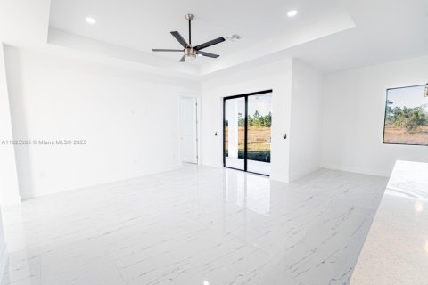 House in Lehigh Acres, Florida 3 bedrooms, 148.92 sq.m. № 1792517 - photo 26