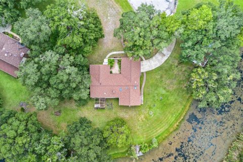 Купить виллу или дом в Инвернесс, Флорида 8 комнат, 222.78м2, № 2204946 - фото 9