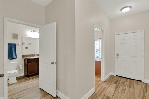 Casa en venta en Clermont, Florida, 2 dormitorios, 127.65 m2 № 1793291 - foto 5
