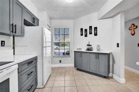 Casa en venta en North Lauderdale, Florida, 3 dormitorios, 137.68 m2 № 2001541 - foto 10