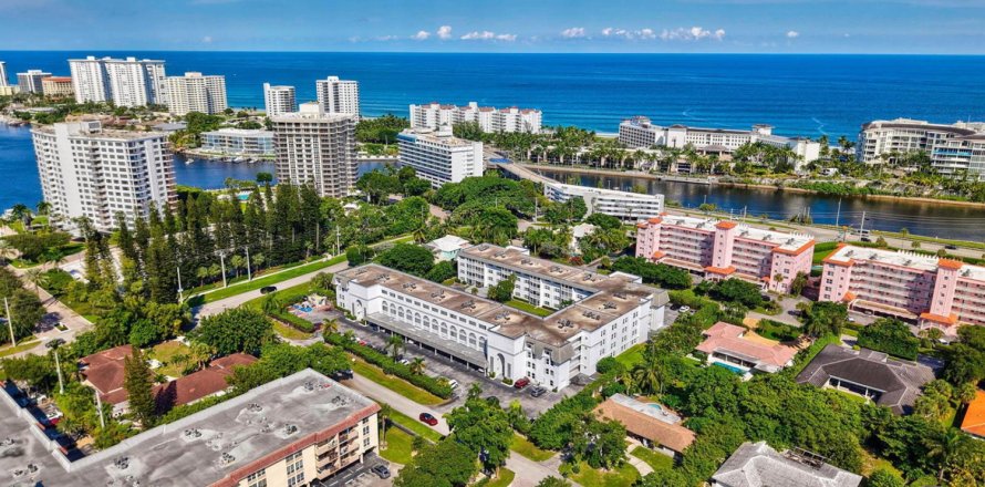 Condo in Boca Raton, Florida, 2 bedrooms  № 2392686