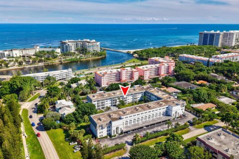 Condo in Boca Raton, Florida, 2 bedrooms  № 2392686 - photo 24