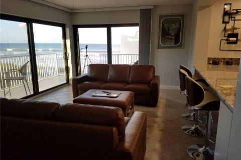 Studio in the Condo in New Smyrna Beach, Florida № 2108440 - photo 2