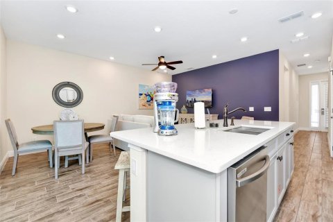 Adosado en venta en Kissimmee, Florida, 3 dormitorios, 143.53 m2 № 2222554 - foto 16