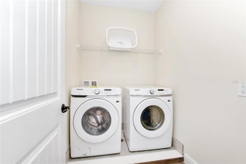 Adosado en venta en Kissimmee, Florida, 3 dormitorios, 143.53 m2 № 2222554 - foto 29