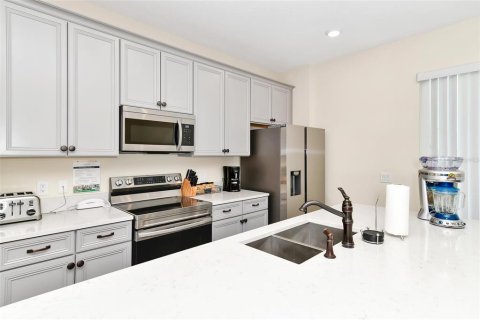 Adosado en venta en Kissimmee, Florida, 3 dormitorios, 143.53 m2 № 2222554 - foto 13