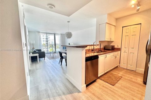 Condo in Miami, Florida, 1 bedroom  № 2186234