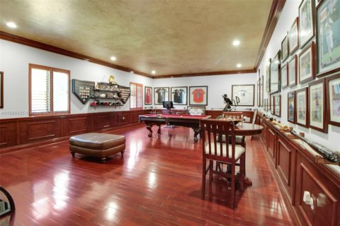 Casa en venta en Cutler Bay, Florida, 5 dormitorios, 428.47 m2 № 1949000 - foto 17
