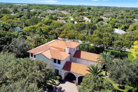 Casa en venta en Cutler Bay, Florida, 5 dormitorios, 428.47 m2 № 1949000 - foto 5