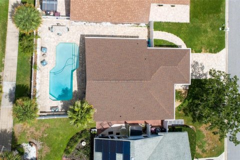 House in Orlando, Florida 2 bedrooms, 107.77 sq.m. № 2216080